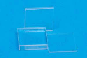 太赫茲1/4，1/2波片，相位延遲精度高，可選波段范圍30-1000um。