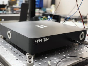 Femtum Amp 2800可放大2.8um左右飛秒到連續(xù)波信號，增益系數(shù)10-20dB。
